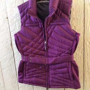 Athleta vest